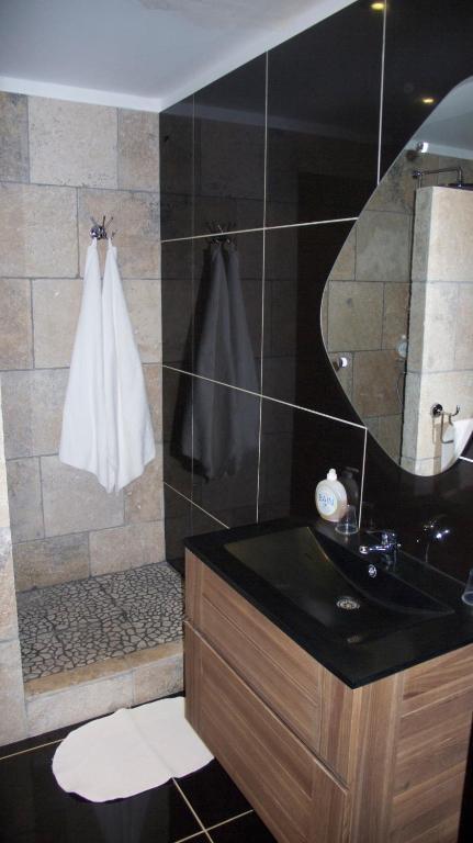 Hotel Saint Trophime ארל חדר תמונה