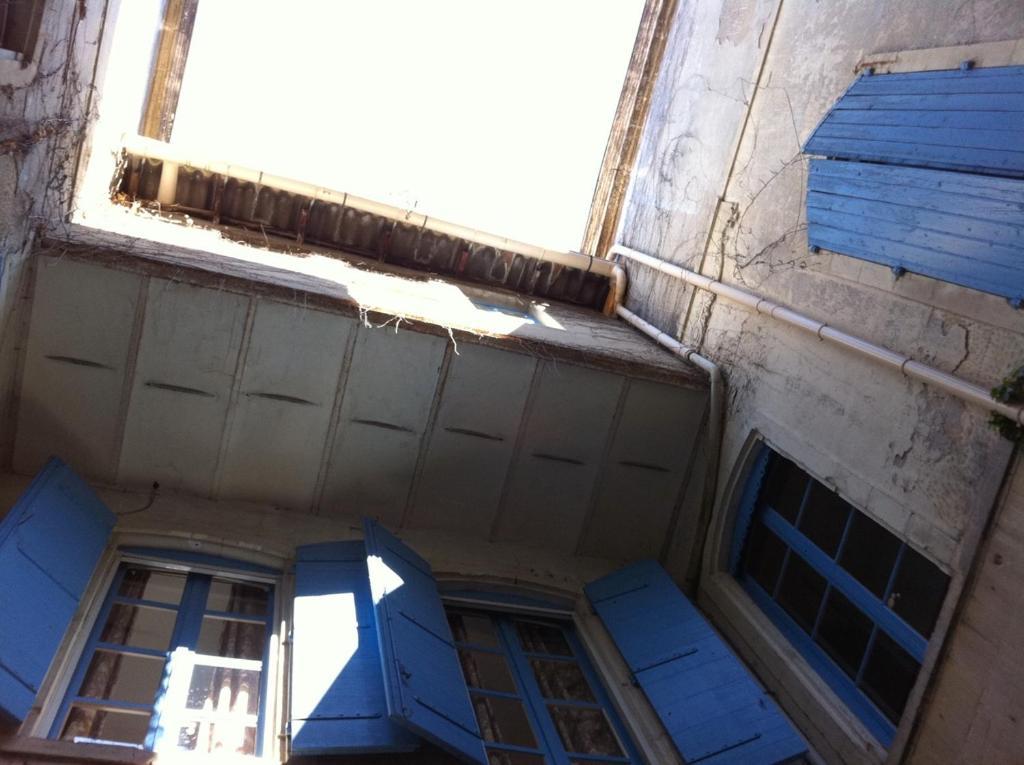 Hotel Saint Trophime ארל מראה חיצוני תמונה