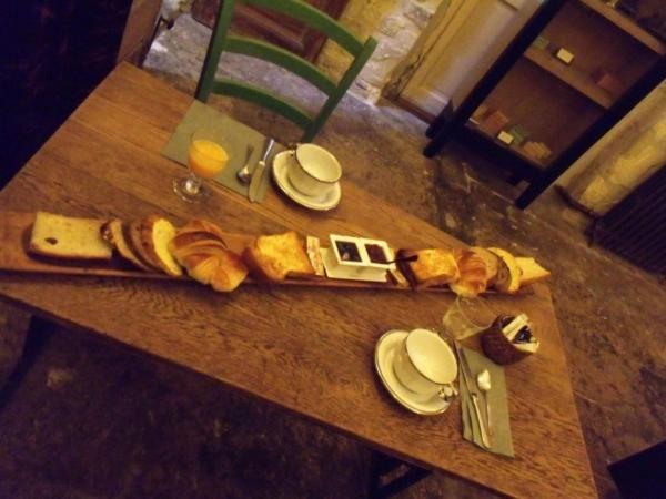 Hotel Saint Trophime ארל מראה חיצוני תמונה